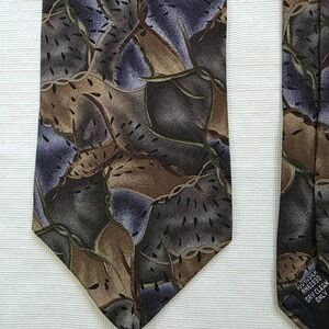 Christopher Reeve Collection Neck Tie 100% Silk Stonehenge Dana Reeve USA